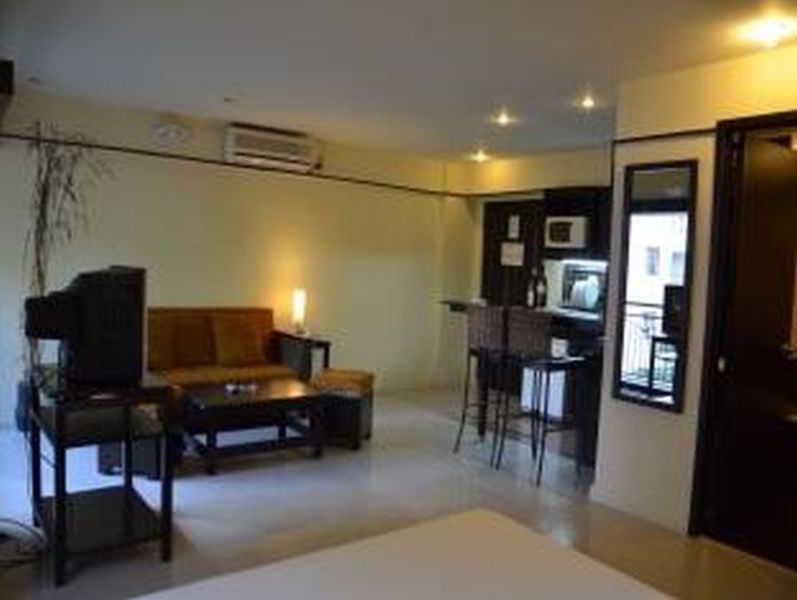 Lancaster Hotel Cebu Lapu-Lapu City Exterior foto